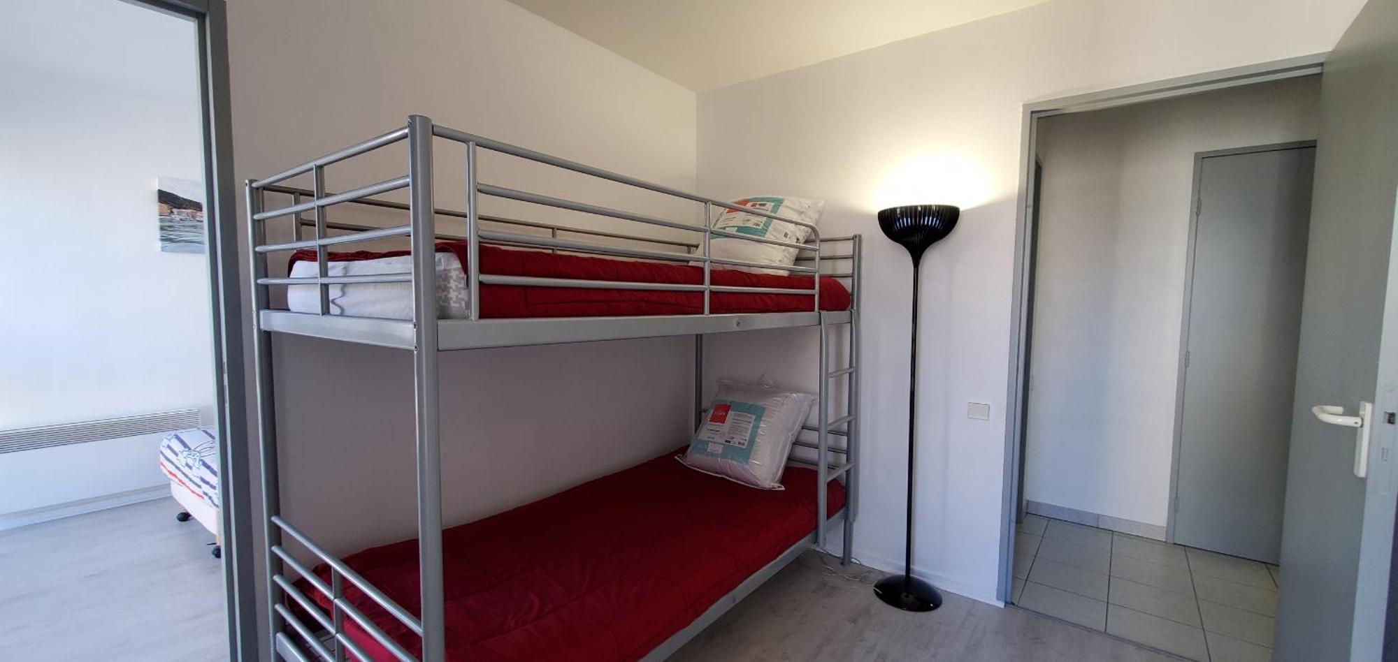 Cesaree Borghese, Port Frejus, Grand 2-3 Pieces, 4 Appartement *