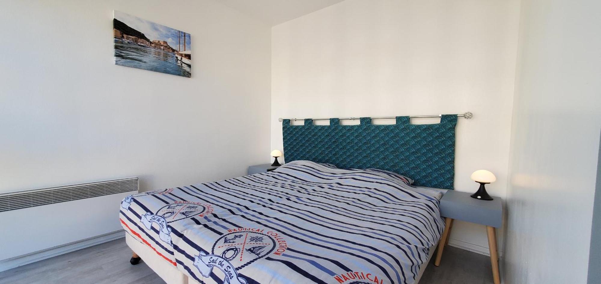 Cesaree Borghese, Port Frejus, Grand 2-3 Pieces, 4 Appartement *